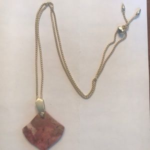Kendra Scott necklace